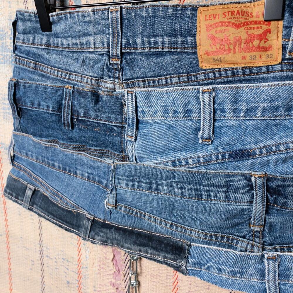 Custom upcycled patchwork mini skirt - Picture 2 of 4